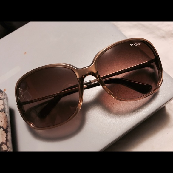 vogue shades